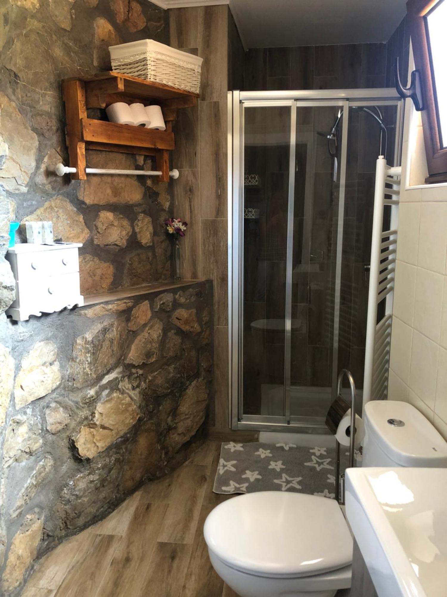 Apartamento Turistico Casas De Manuel La Pola de Gordon Luaran gambar